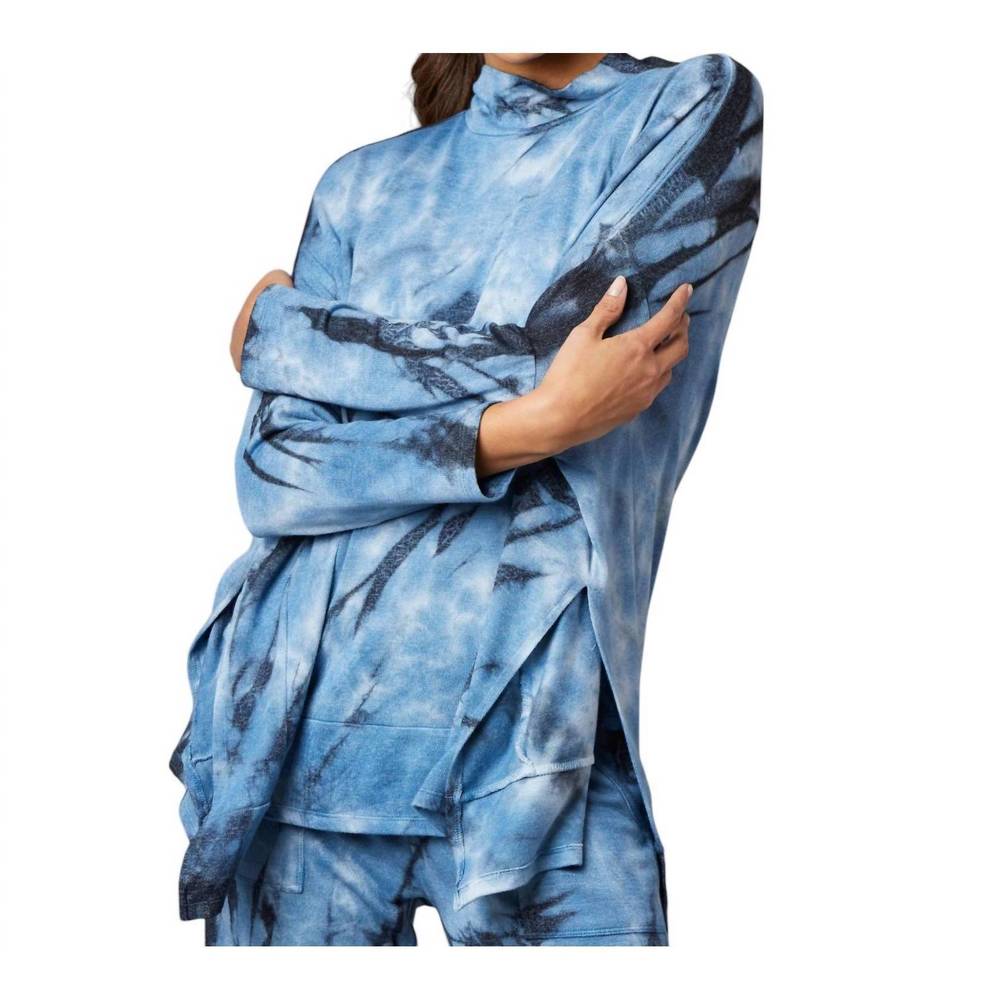 NEW FRENCH KYSS marble wash poncho in denim
